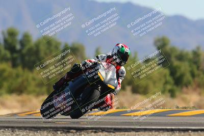 media/Nov-06-2022-SoCal Trackdays (Sun) [[208d2ccc26]]/Turn 7 Set 2 (1050am)/